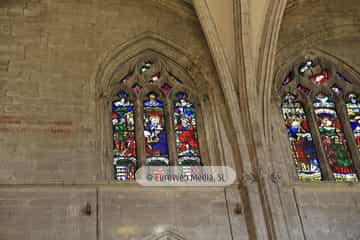 Vidrieras de la Catedral de Oviedo. Vidrieras en la Catedral de Oviedo