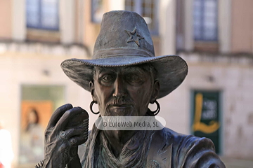 Escultura «Tino Casal»
