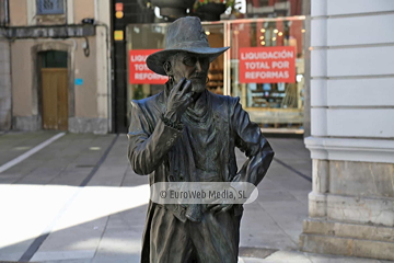 Escultura «Tino Casal»
