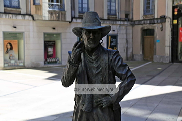 Escultura «Tino Casal»