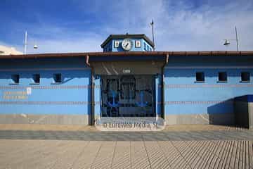 Paseo marítimo de Salinas
