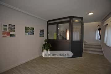 Recepción. Apartamentos La Cueva